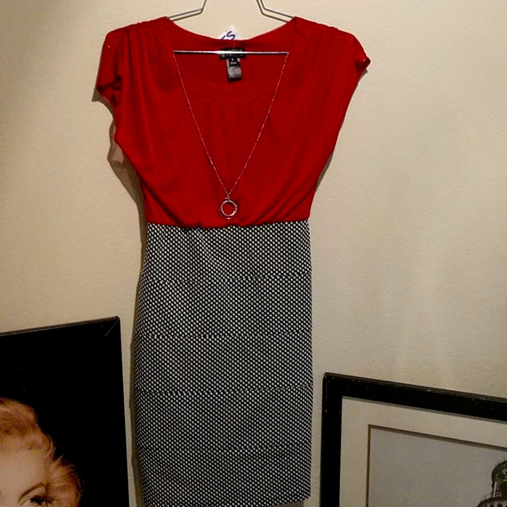 Enfocus studio dress
